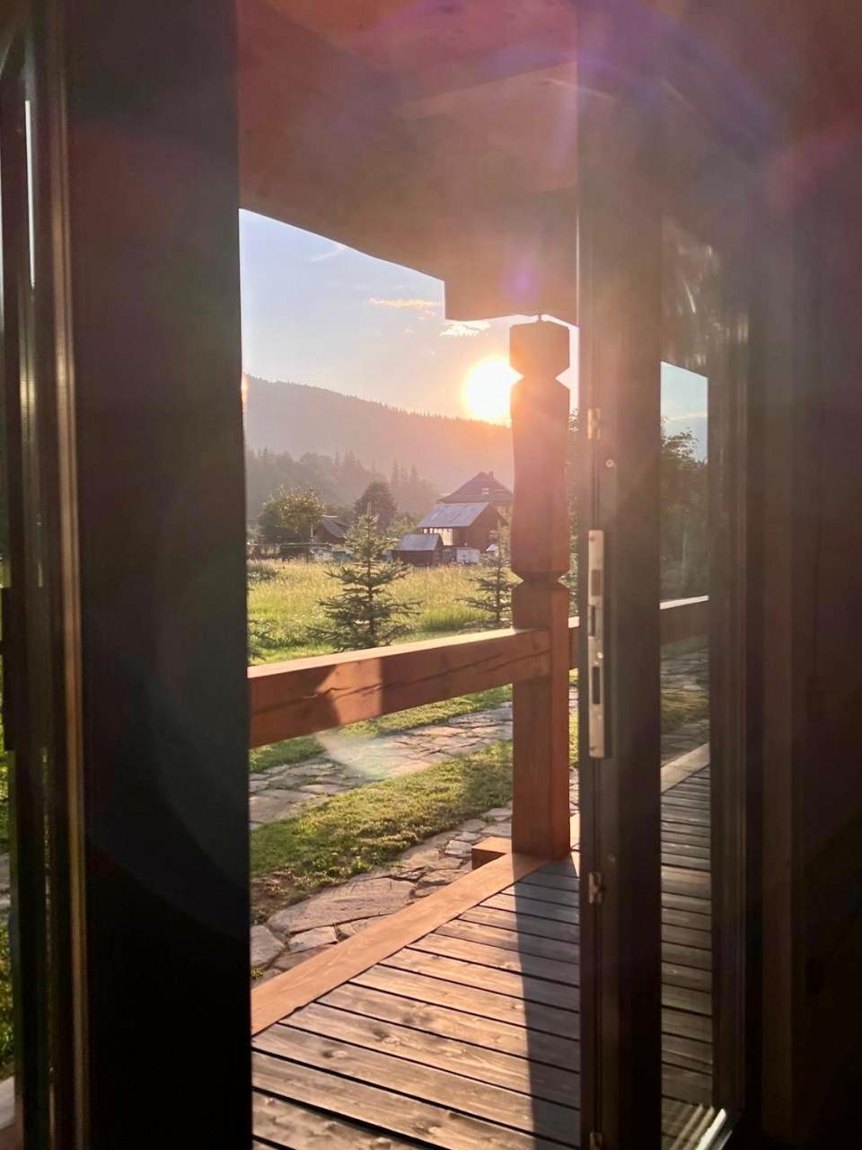 Chalet Pidstromom เมอคุลิชิน ภายนอก รูปภาพ