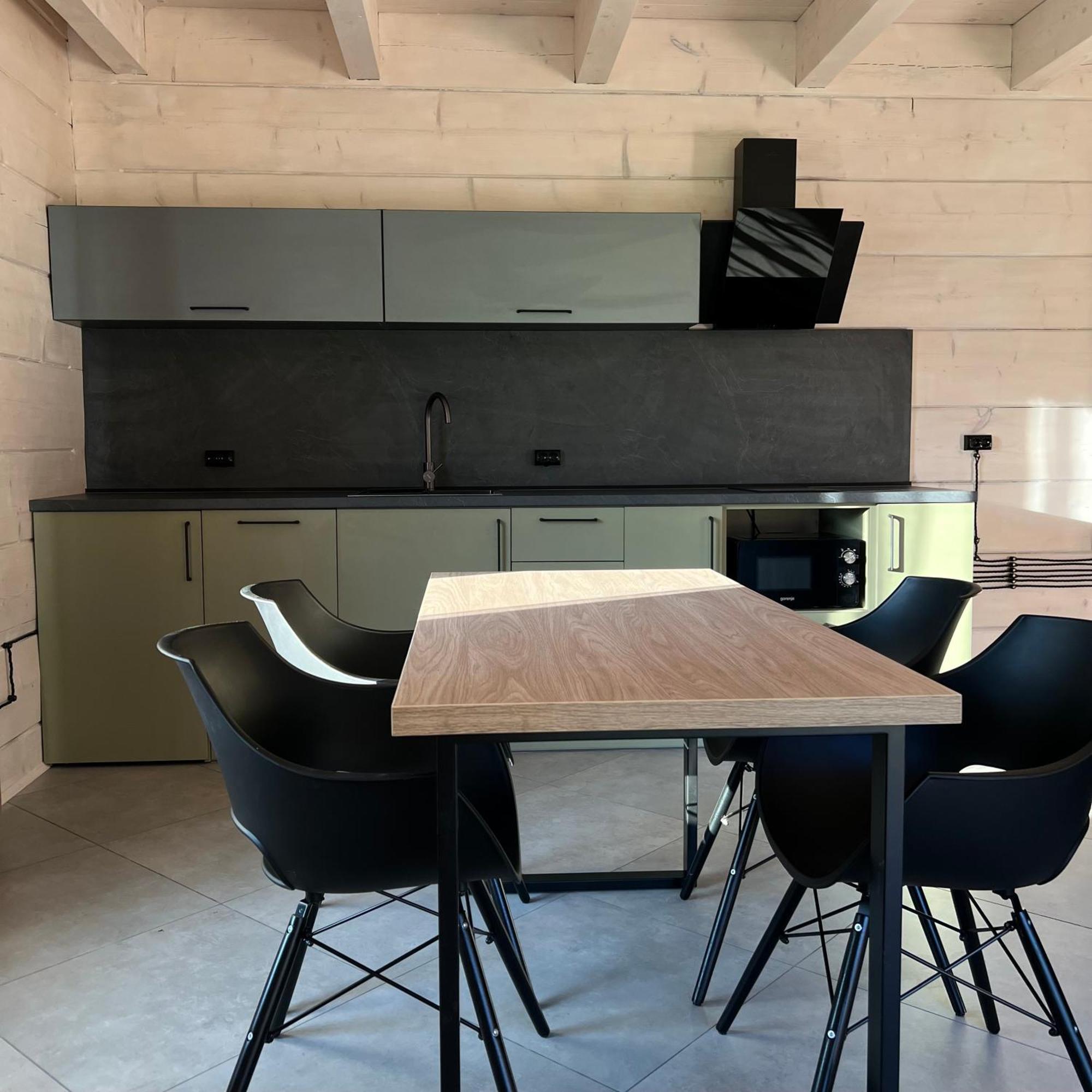 Chalet Pidstromom เมอคุลิชิน ภายนอก รูปภาพ
